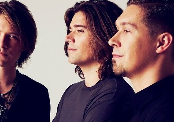 Irmãos Hanson querem conhecer Anitta em passagem pelo Brasil