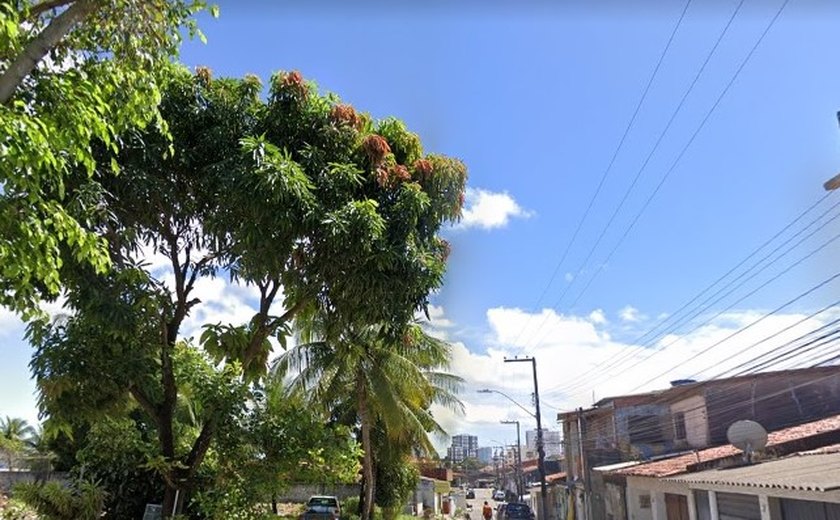 Jovem de 22 anos é assassinado com tiros nas costas no Barro Duro