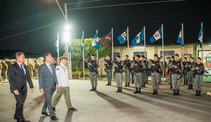 Governador prestigia solenidade na Academia de Polícia Militar e promove quase mil militares