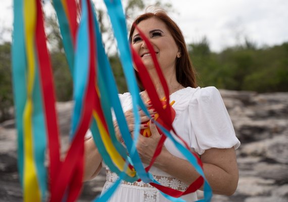Wilma Araújo lança nesta sexta (24) clipe de música do mestre Jacinto Silva