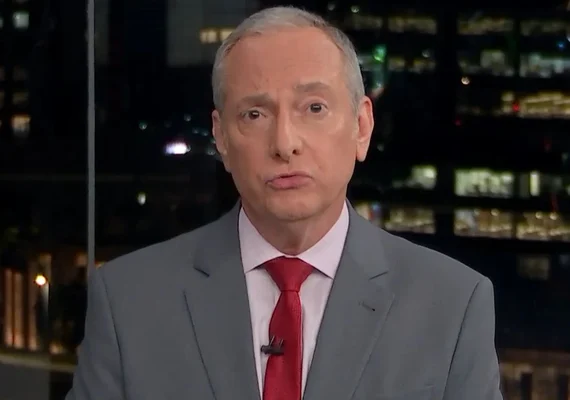 Apresentador da Globo é atacado por pitbull e mostra ferimentos