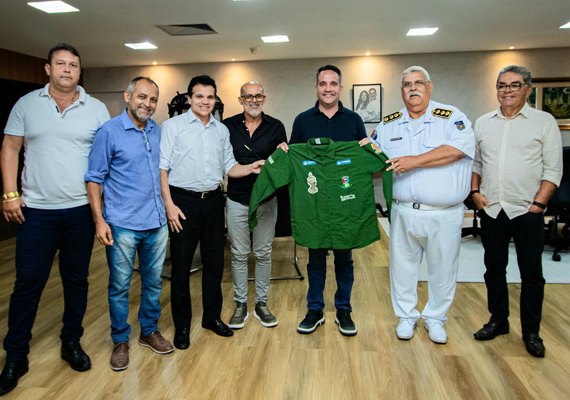 Ricardo Nezinho articula apoio do Governo de Alagoas para a cavalgada da padroeira de Arapiraca