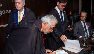 Desembargador Alcides Gusmão toma posse como presidente do TRE/AL