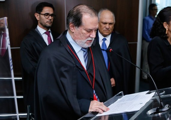 Juiz Ney Alcântara é o mais novo integrante do TRE/AL