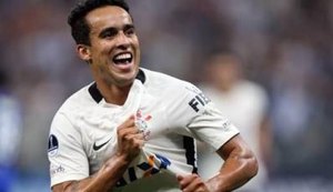 Jadson fratura duas costelas e está fora das próximas partidas do Corinthians