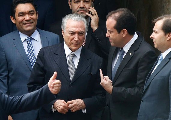 Base de Temer não conseguiria derrubar impeachment