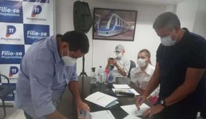 Prefeito anuncia mais obras para Santa Luzia enaltecendo  presidente da Câmara Federal  