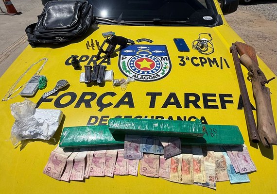 PM flagra tráfico de drogas e apreende duas armas, munições e drogas em Atalaia