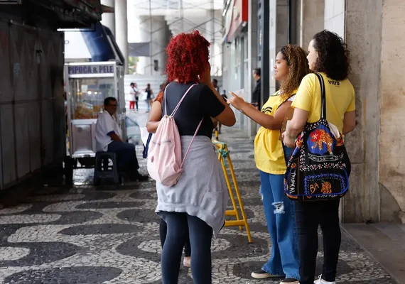 Nascidos em maio e junho recebem nesta quarta parcela de R$ 200 do Pé-de-Meia