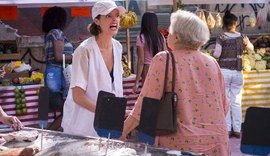 Vem por aí! Josiane é flagrada vendendo peixe e tem surto