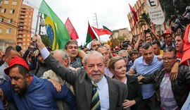 Movimentos sociais realizam ato de apoio a Lula nesta quarta (13)