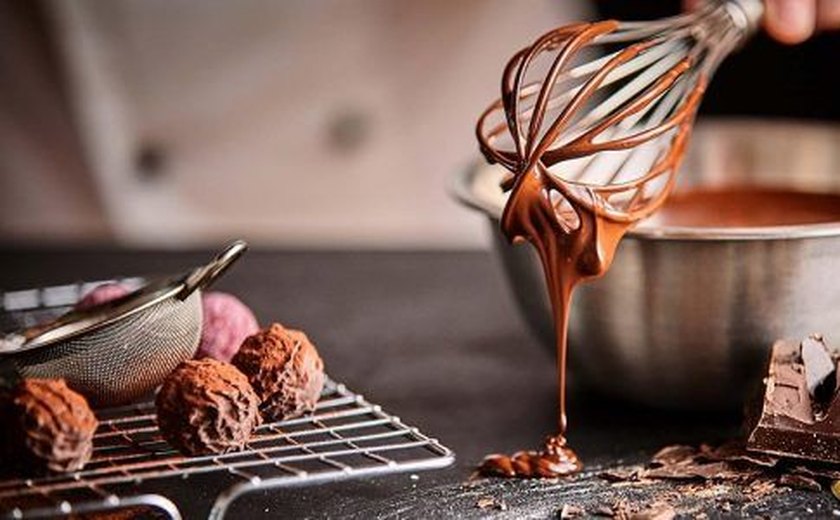 Técnicas de chocolataria e confeitaria vegana são temas de cursos