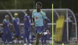 Carlo Ancelotti esboça formação da seleção para enfrentar a Coreia do Sul