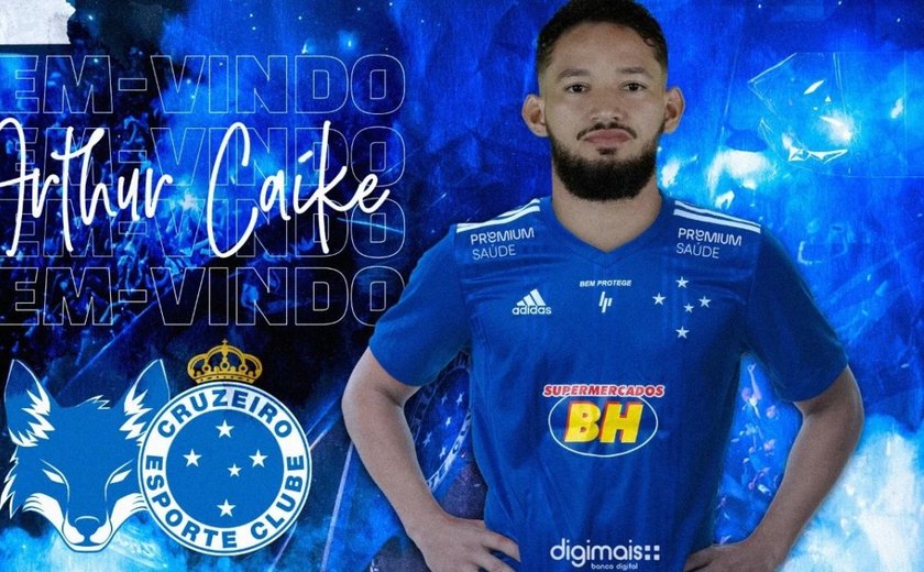 Cruzeiro oficializa contratação do atacante Arthur Caíke