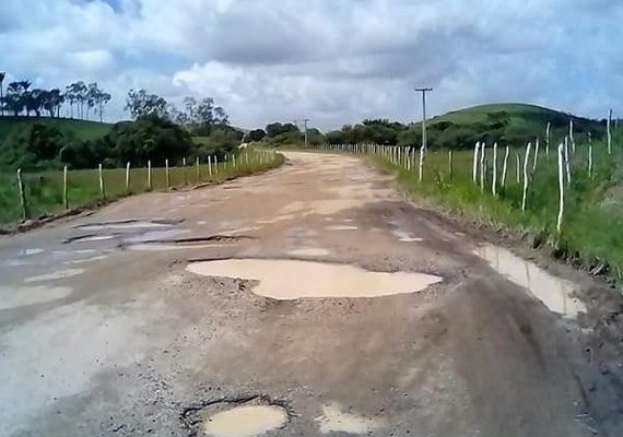 Rodovias na região Norte estão em péssimas condições após as chuvas