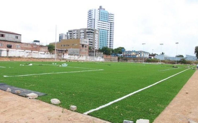 Estado entrega ao Cepa campo de futebol e pista de atletismo modernos em janeiro