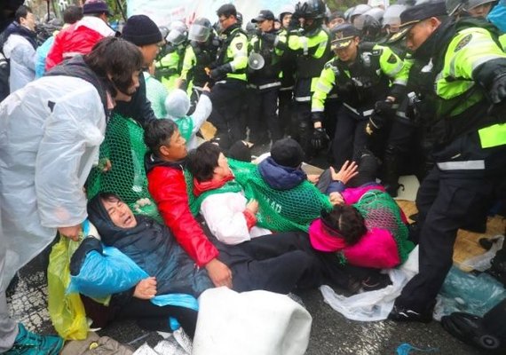 Acidente com ônibus deixa 36 mortos na Coreia do Norte