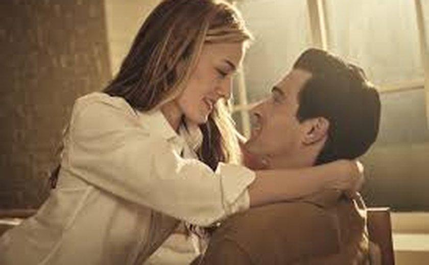 Kennedy Jr. e Carolyn Bessette: o que é fato e ficção na série 'História de Amor'?