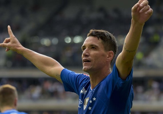 Avaí empata em Belo Horizonte e ainda sonha na Série A