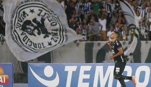 Corinthians perde para Botafogo com gol de Diego Souza