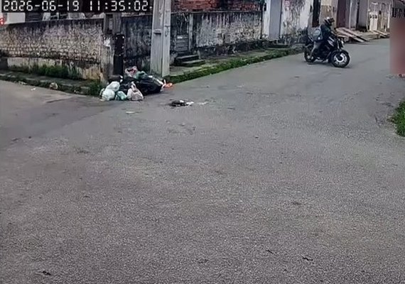 Casal tem casa arrombada e objetos furtados enquanto trabalhava no Jacintinho