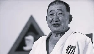 Morre Chiaki Ishii, primeiro medalhista olímpico do judô brasileiro