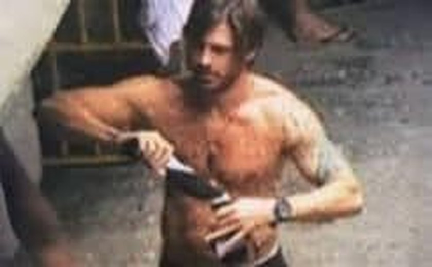 Vazam fotos do ator Dado Dolabella dentro da cadeia em São Paulo