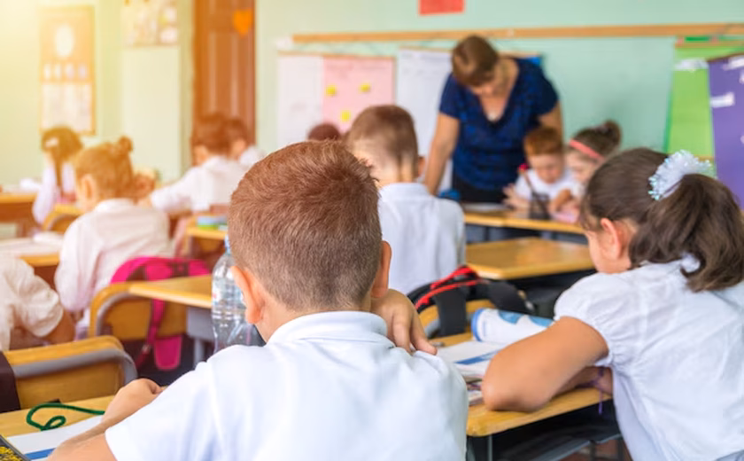 Bilinguismo na infância: como aprender inglês impulsiona o desenvolvimento cognitivo