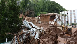 Lula sobrevoa neste sábado áreas afetadas pelas chuvas em Minas Gerais