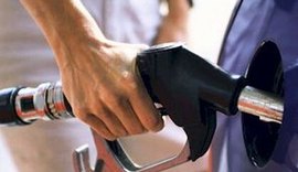 Preço médio da gasolina cai pela terceira semana seguida