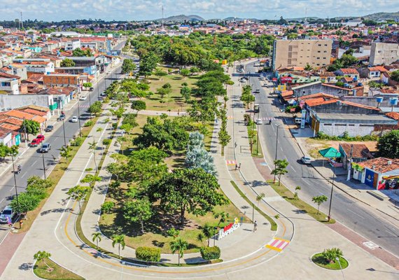 Procon Arapiraca orienta consumidores e divulga pesquisa de preços para a Black Friday