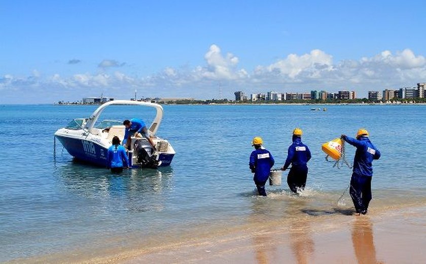 Estado instala 40 conjuntos de boias de proteção ambiental na Piscina do Amor