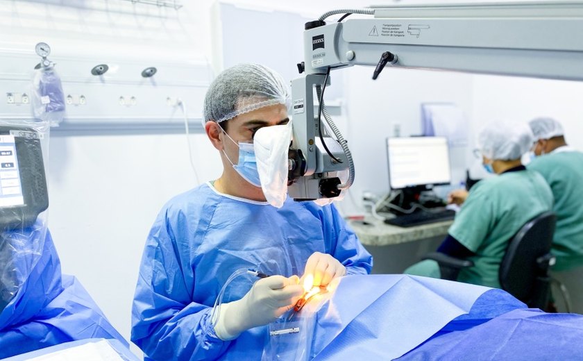 Pacientes de Satuba passam por cirurgia de catarata no Hospital da Cidade