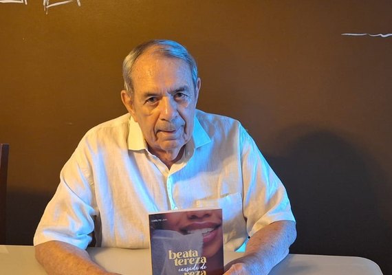 Carlito Lima lança ‘Beata Tereza cansada de reza’ nesta sexta, dia 19