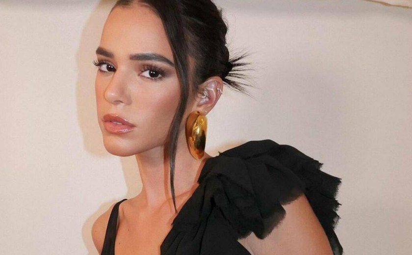 Bruna Marquezine dirige clipe de João Lucas, marido de Sasha