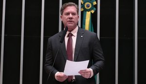 Marx Beltrão cobra solução pacífica para conflito em Palmeira e defende famílias que vivem há décadas na região