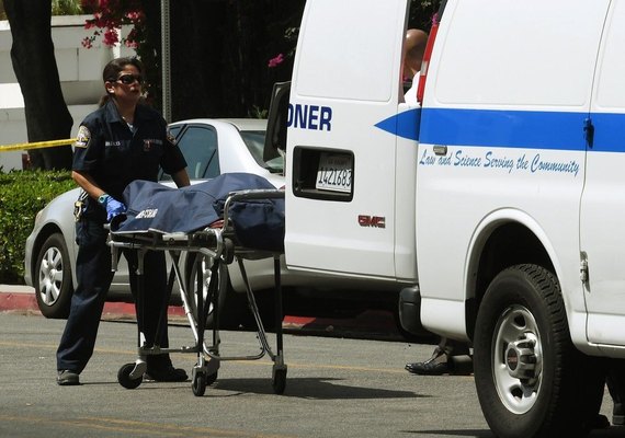 Homem abre fogo contra Consulado da China em Los Angeles e se mata em seguida