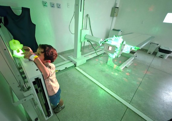 Espaço lúdico auxilia crianças durante exames de Raio-X na UPA Santa Lúcia