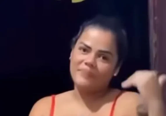 Influencer de lingerie é abordada pela PM após denúncia de som alto e frase ousada viraliza