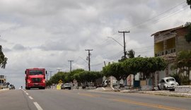 Renan autoriza duplicação da rodovia que liga Arapiraca a São Sebastião nesta segunda
