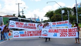 Trabalhadores do transporte público realizam ato em Maceió