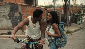 Namorando? Xamã e Bella Campos são vistos em clima de romance