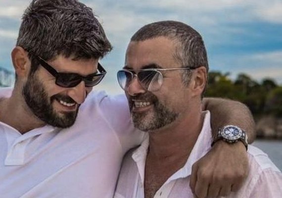 Namorado de George Michael é interrogado pela polícia por suspeita de overdose do astro