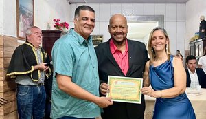 Poeta Pedão é imortalizado como Sócio Honorário da Academia Pilarense de Letras