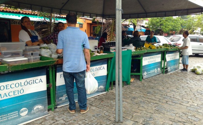 Feira Agroecológica do Mercado do Jaraguá ocorre todas as sextas