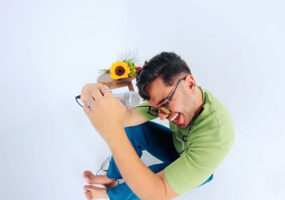 Grande voz no cenário musical alagoano, Matheus Fonttes estreia show 'Brasileiríssimo' no Jaraguá