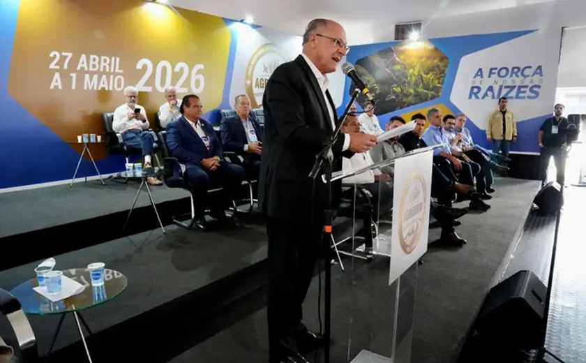 Alckmin anuncia R$ 10 bilhões para modernização de máquinas agrícolas