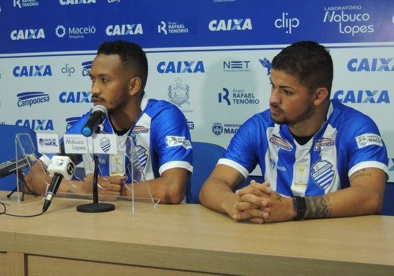 CSA embarca para Florianópolis onde enfrenta o Figueirense sábado