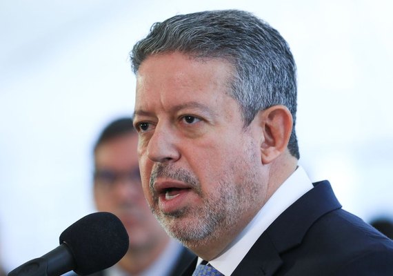 Presidente da Câmara dos Deputados defende mudanças em reforma
