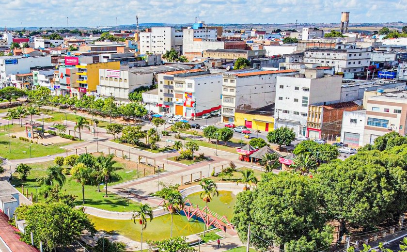 Comércio de Arapiraca vai funcionar nos feriados da Proclamação e Dia do Evangélico